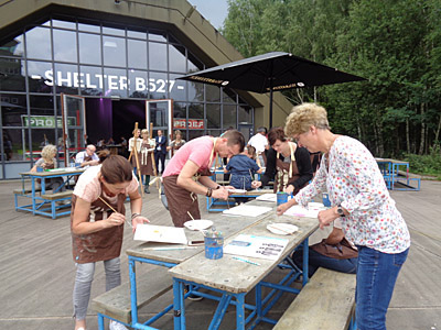 Atelier Twan de Vos in steenfabriek De Bovenste Polder in de uiterwaarden van de Rijn in Wageningen, direct aan het water